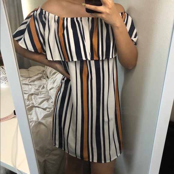 Forever 21 dress - Picture 2 of 2